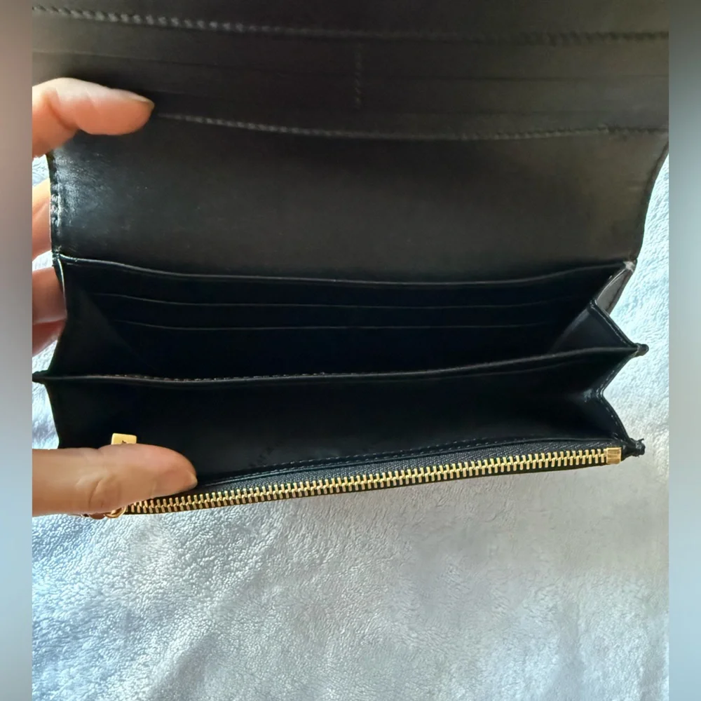 Burberry Beige and Black Plaid Wallet - Picture 8 of 16